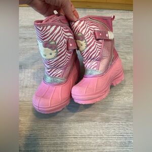 Sanrio Hello Kitty Pink Girls Snow Boots Toddler’s Pink Size XL 11 -12